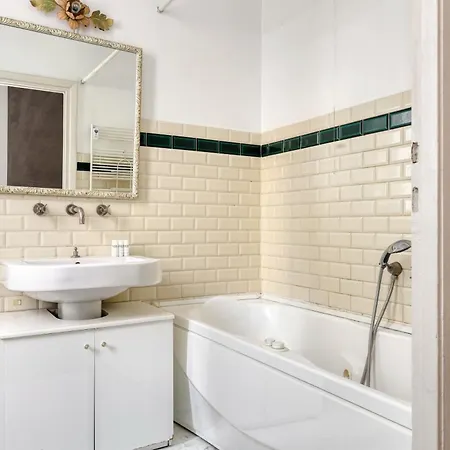 Joivy Bright 1br Flat Near Mudec Museum Mailand