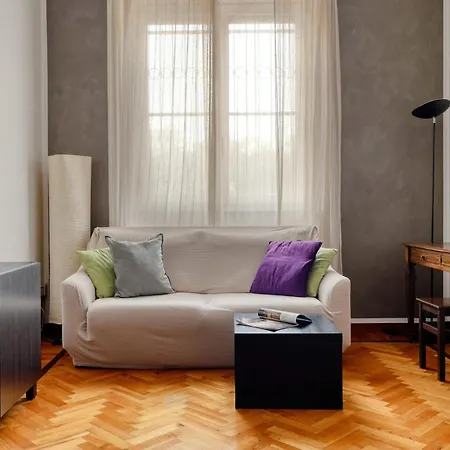 Joivy Bright 1br Flat Near Mudec Museum Apartamento *